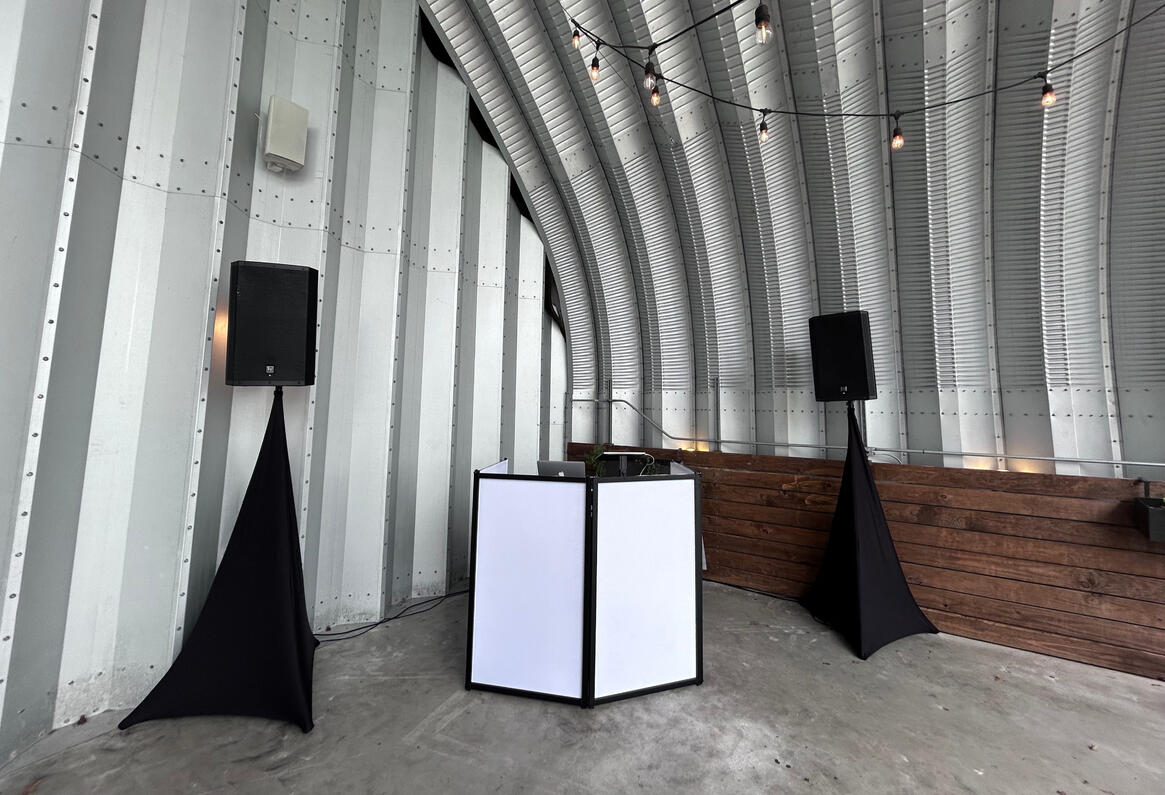 Jacksonville Venue: Congaree &amp; Penn DJ Setup 1